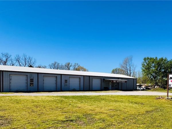 3705 Highway 311 , Green Forest, AR 72638
