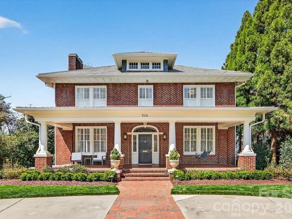 700 Queens Road, Charlotte, NC 28207