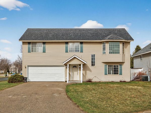 916 12th Street, Farmington, MN 55024