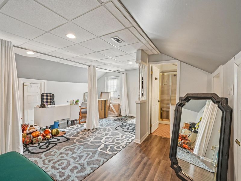 56 N Franklin Street, Delaware, OH 43015 Photo 24