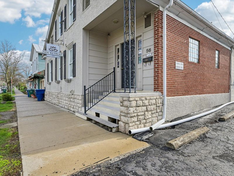56 N Franklin Street, Delaware, OH 43015 Photo 3