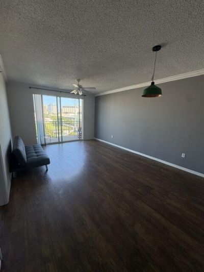 616 Clearwater Park Road, Unit 611, West Palm Beach, FL 33401 Photo
