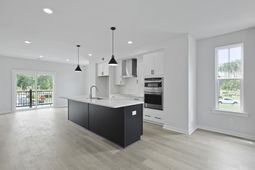 600 Scholar Way photo 4
