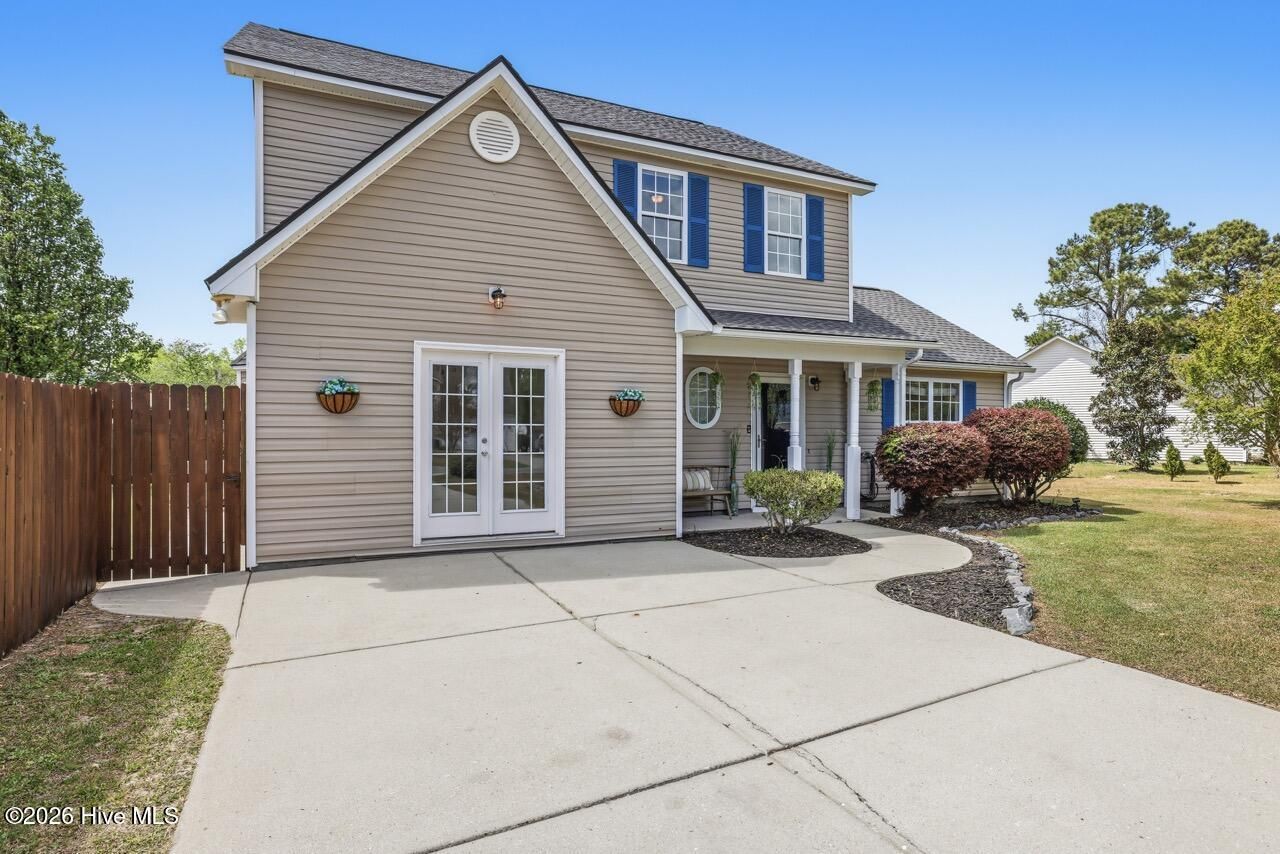 103 Exeter Court, Burgaw, NC 28425 Main Photo