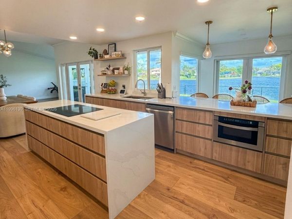 311 NW 201st Ave, Unit 311, Pembroke Pines, FL 33029