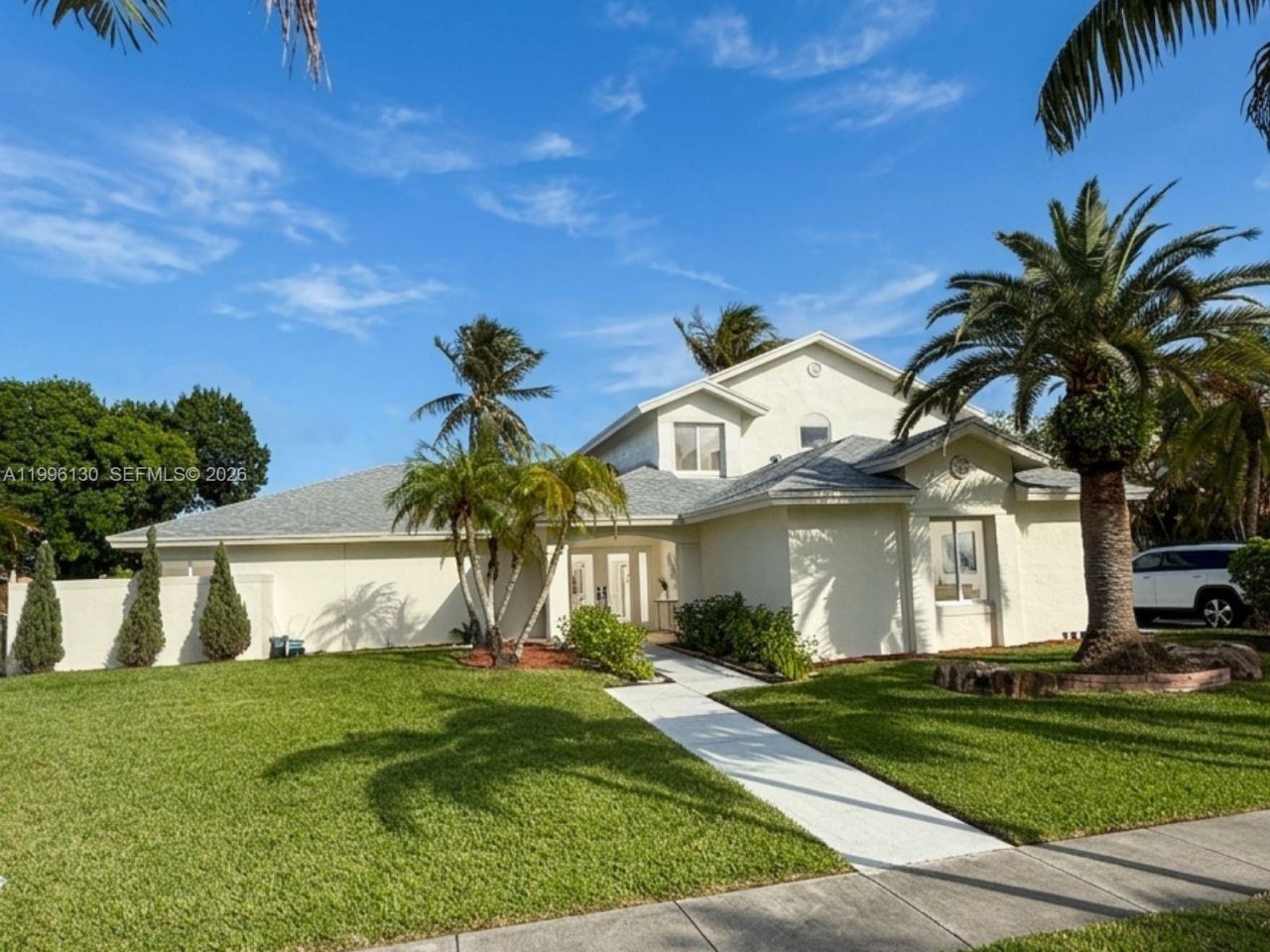 311 NW 201st Ave, Unit 311, Pembroke Pines, FL 33029 Photo
