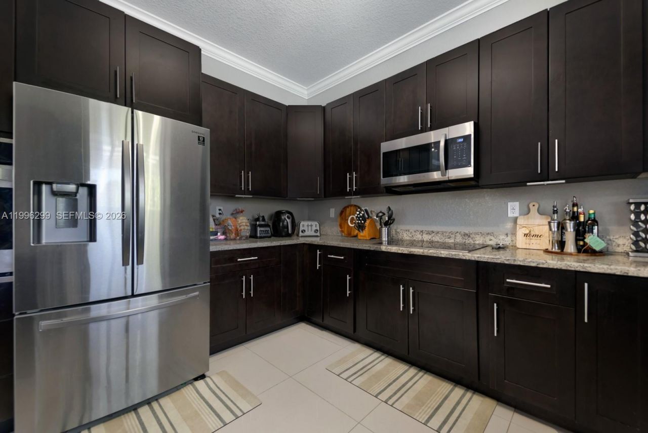 19781 SW 84th Ct , Cutler Bay, FL 33189 Photo