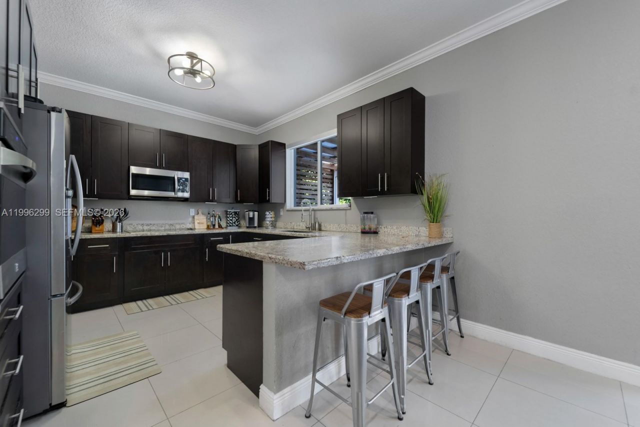 19781 SW 84th Ct , Cutler Bay, FL 33189 Photo