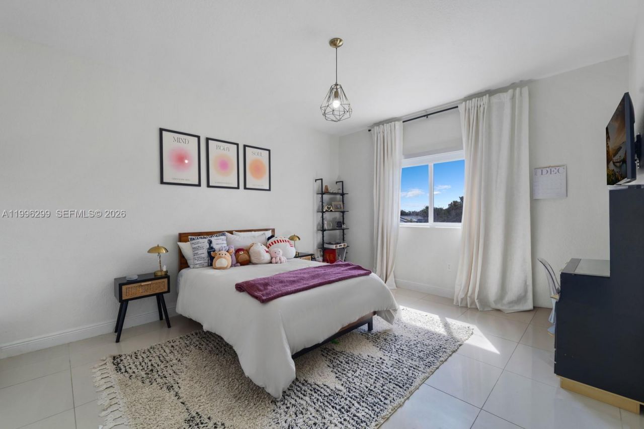 19781 SW 84th Ct , Cutler Bay, FL 33189 Photo