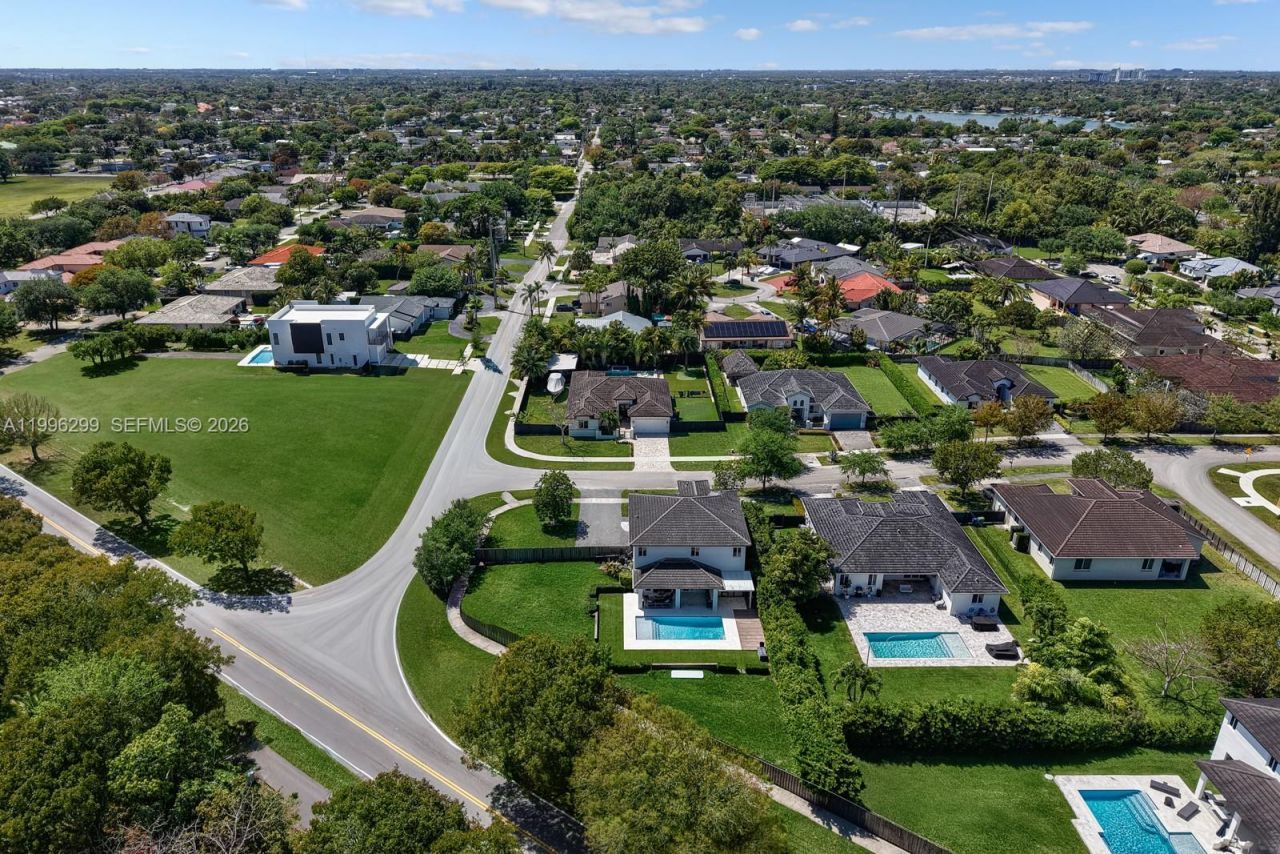 19781 SW 84th Ct , Cutler Bay, FL 33189 Photo