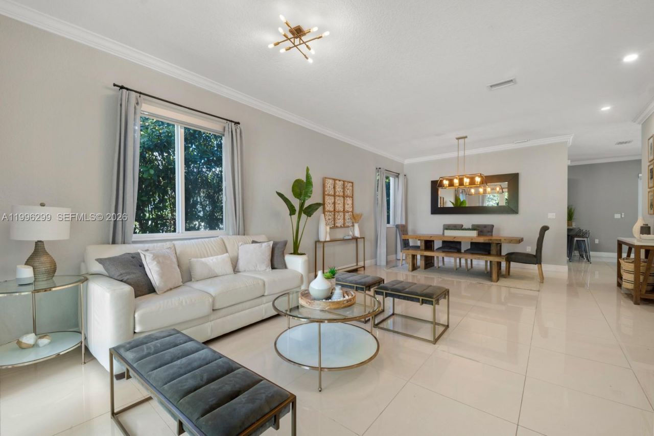 19781 SW 84th Ct , Cutler Bay, FL 33189 Photo