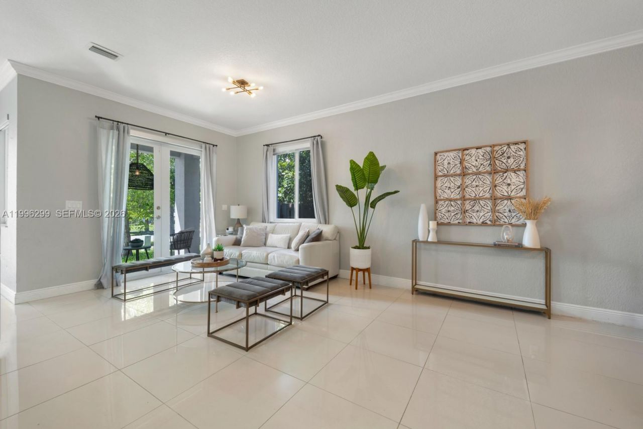 19781 SW 84th Ct , Cutler Bay, FL 33189 Photo