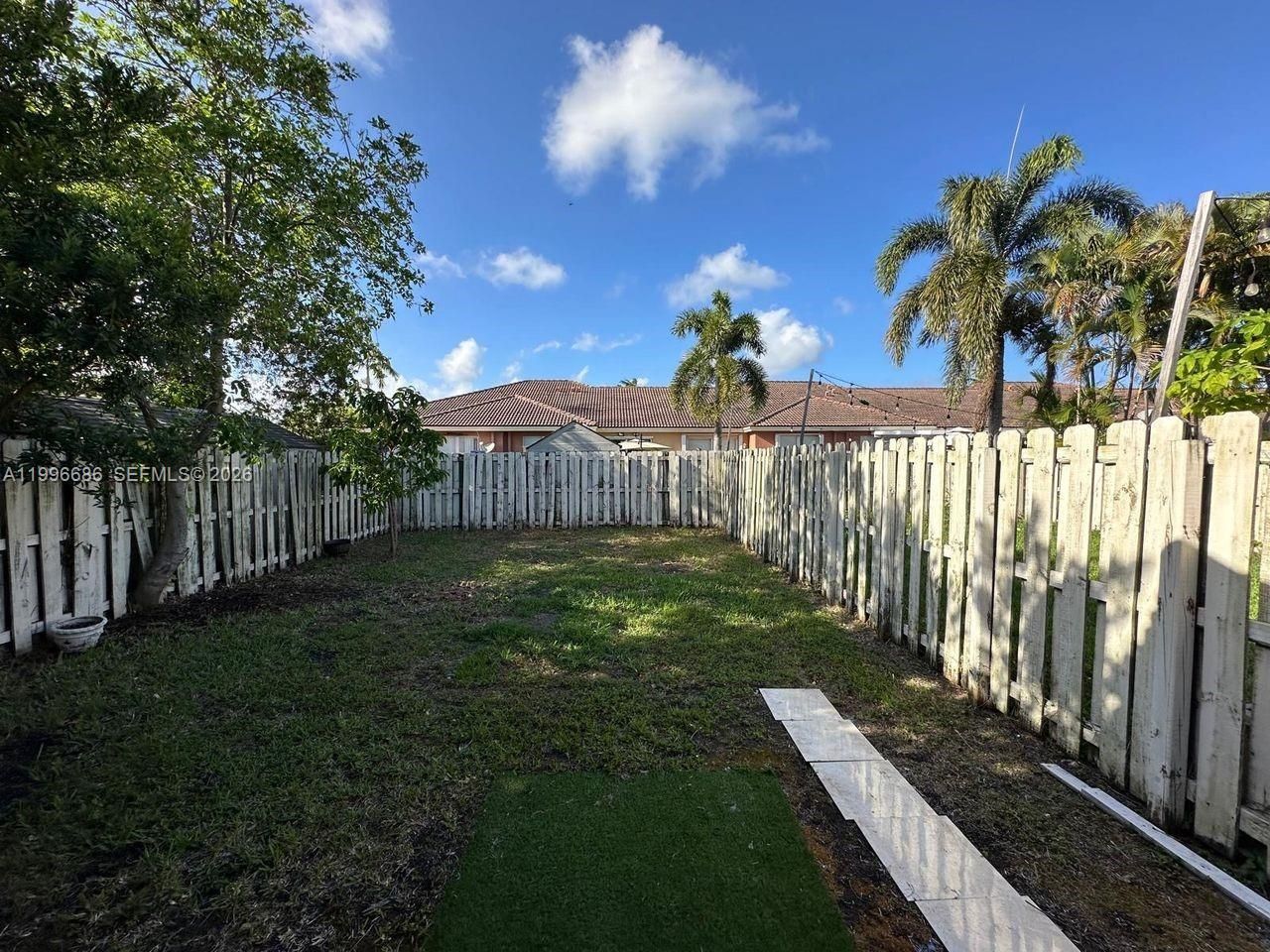 10985 SW 239th Ter, Homestead, FL 33032 Photo
