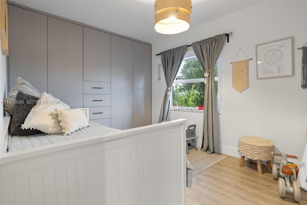 12811 SW 9th Pl, Davie, FL 33325 Photo