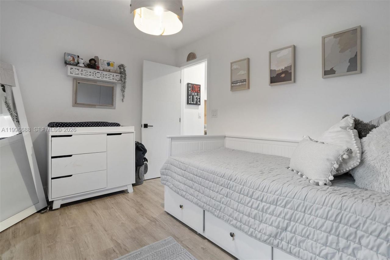 12811 SW 9th Pl, Davie, FL 33325 Photo