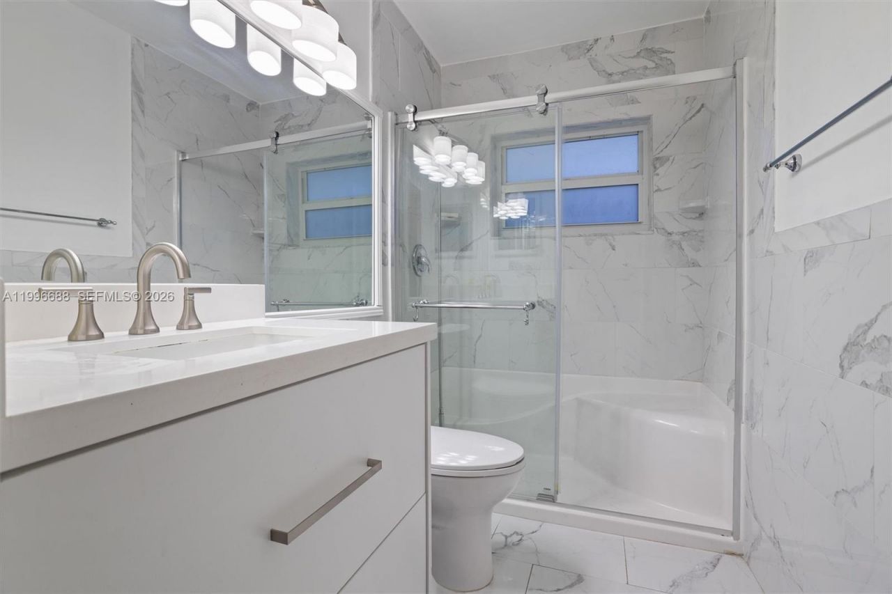 12811 SW 9th Pl, Davie, FL 33325 Photo