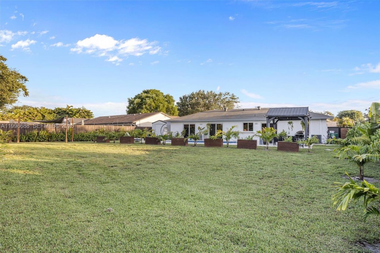 12811 SW 9th Pl, Davie, FL 33325 Photo