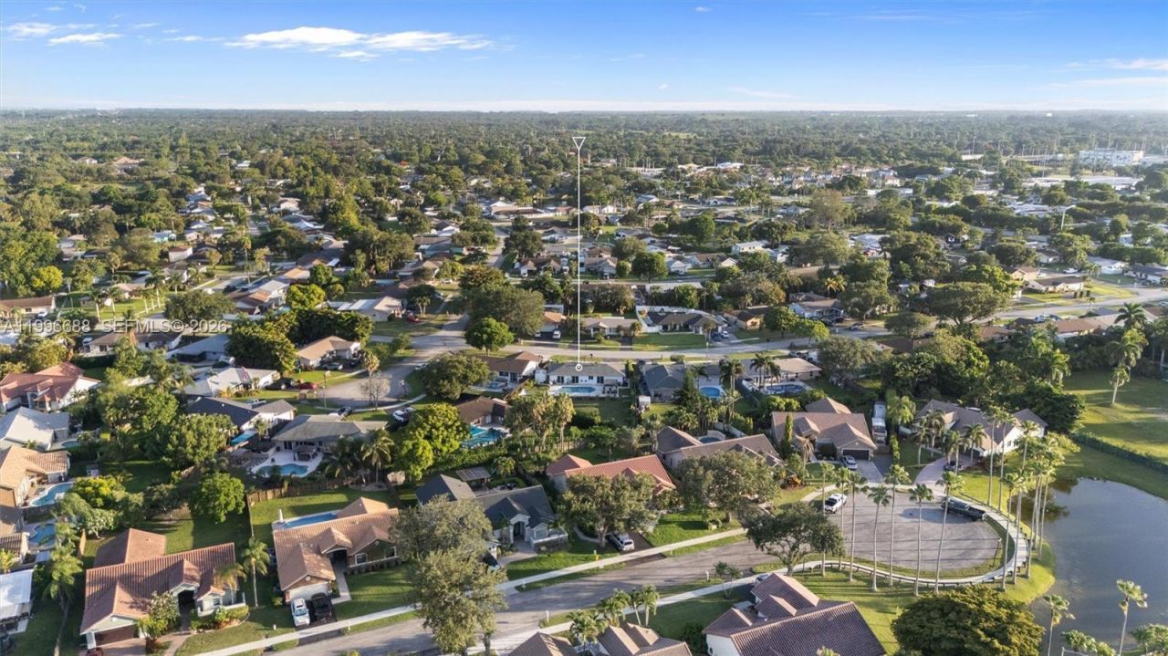 12811 SW 9th Pl, Davie, FL 33325 Photo