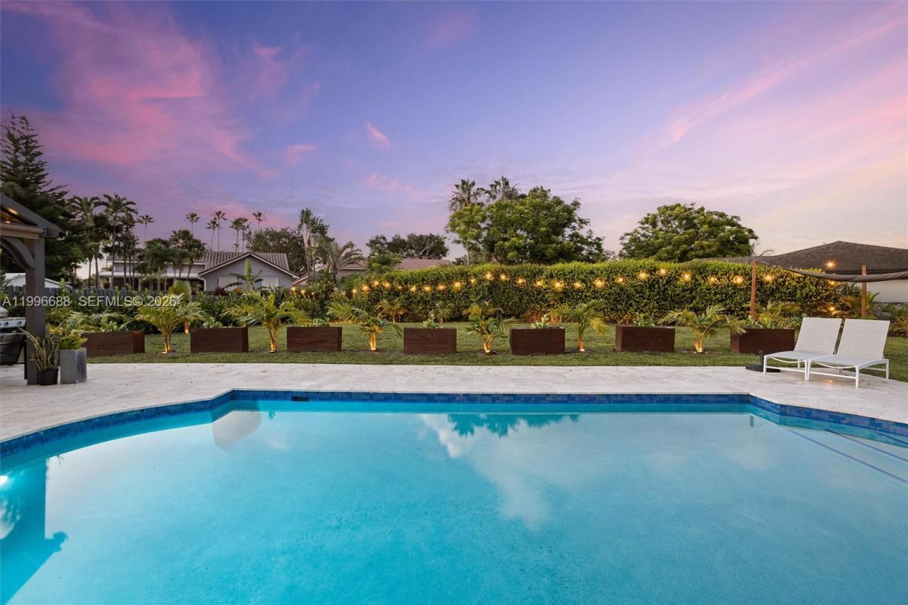 12811 SW 9th Pl, Davie, FL 33325 Photo