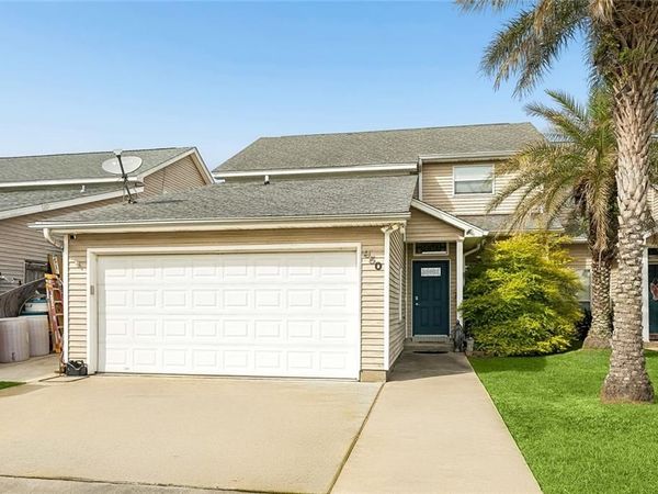 950 MARINA Drive, Unit 4, Slidell, LA 70458