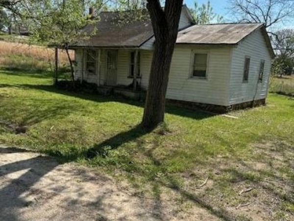 602 Englehart Lane , Marble Hill, MO 63764