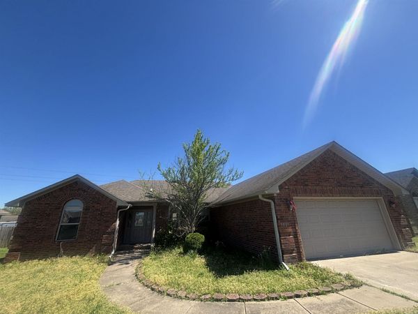 5001 Knights Place , Jacksonville, AR 72076