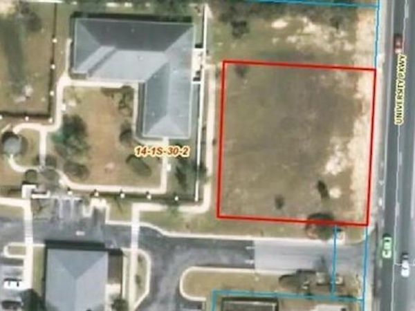 9021 University Pkwy, Pensacola, FL 32514