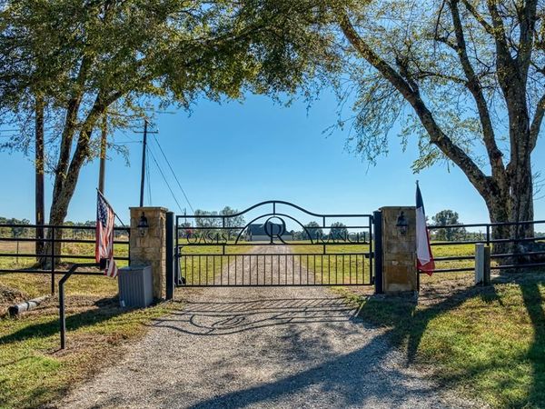 2261-B State Highway 276, Emory, TX 75440