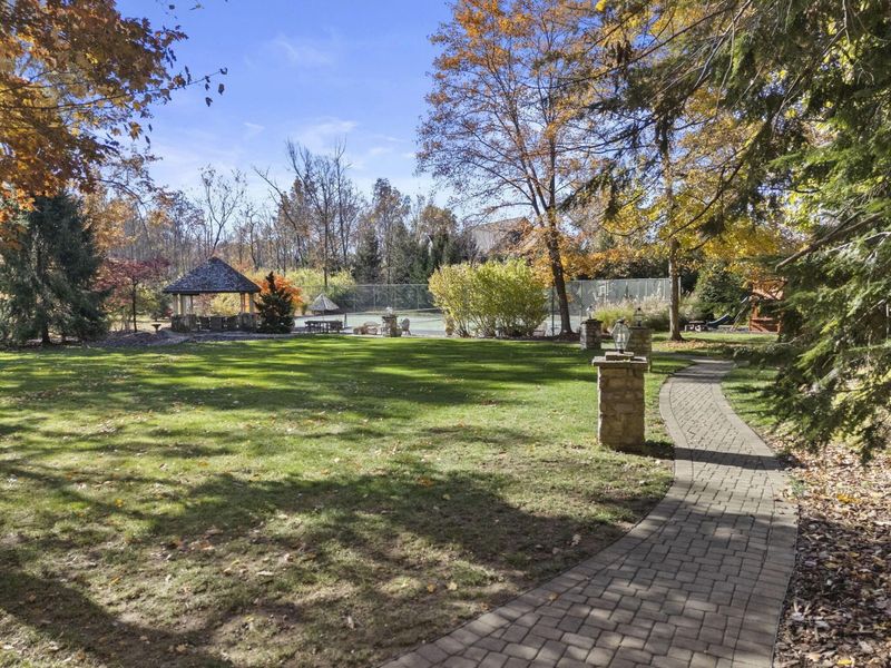 7757 Bridlespur Lane , Delaware, OH 43015 Photo 92