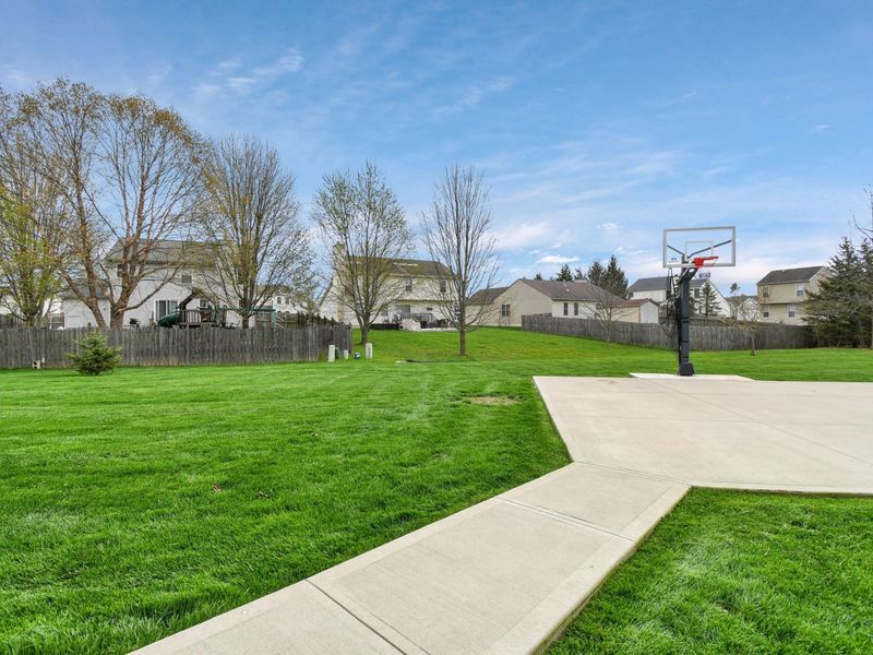 8891 Patterson Loop , Reynoldsburg, OH 43068 Photo 32