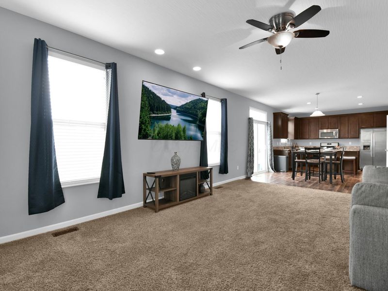 8891 Patterson Loop , Reynoldsburg, OH 43068 Photo 6