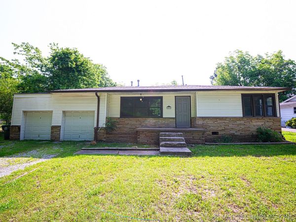 403 Delaware Avenue, Coweta, OK 74429