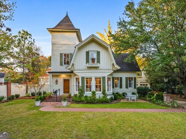 437 Remington Avenue, Thomasville, GA 31792