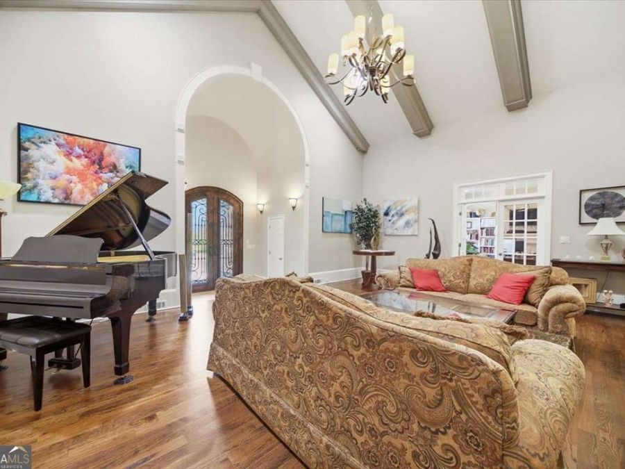 Property Image 12