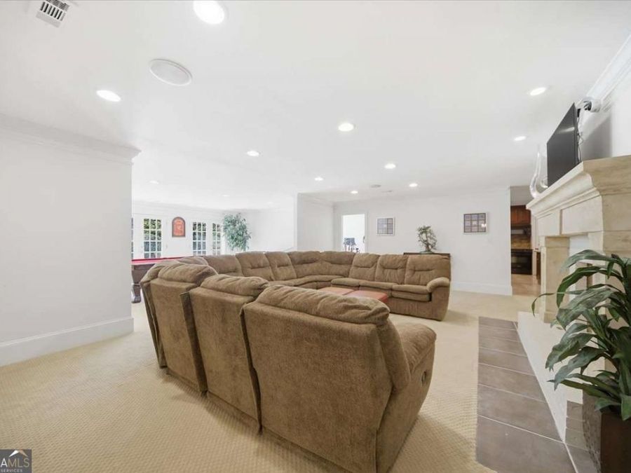 Property Image 59