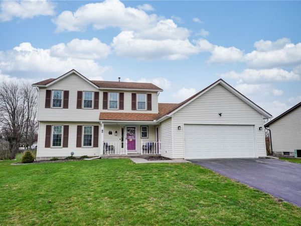 64 Markie Drive W, Rochester, NY 14606