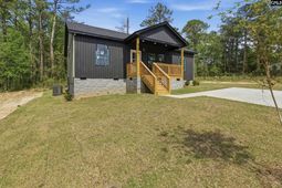 321 Lincolnshire Square photo 4