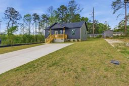 321 Lincolnshire Square photo 4