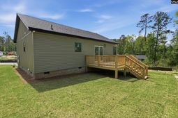 321 Lincolnshire Square photo 4