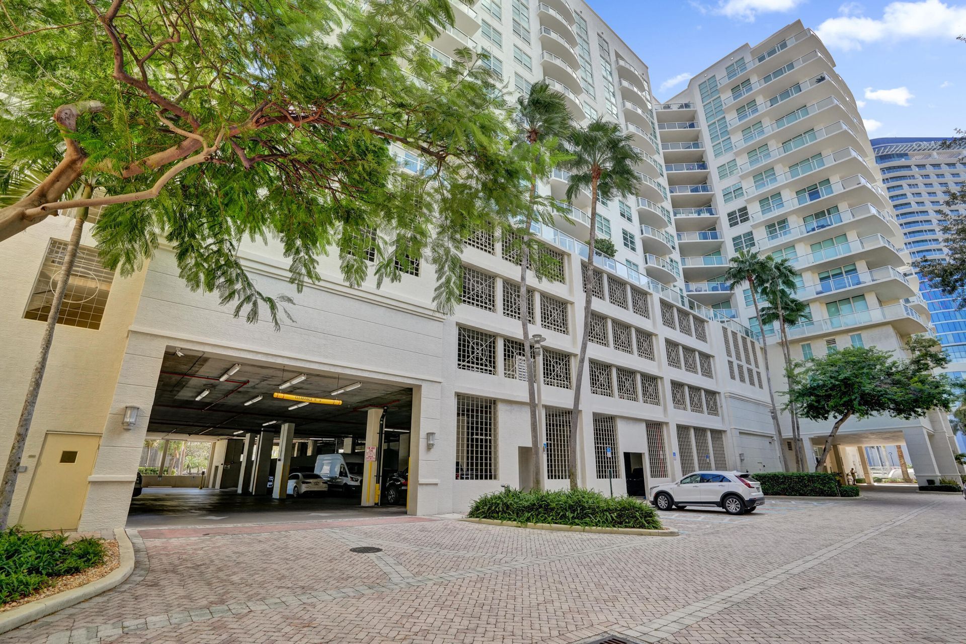 1819 SE 17th Street, Unit 1601, Fort Lauderdale, FL 33316 Photo
