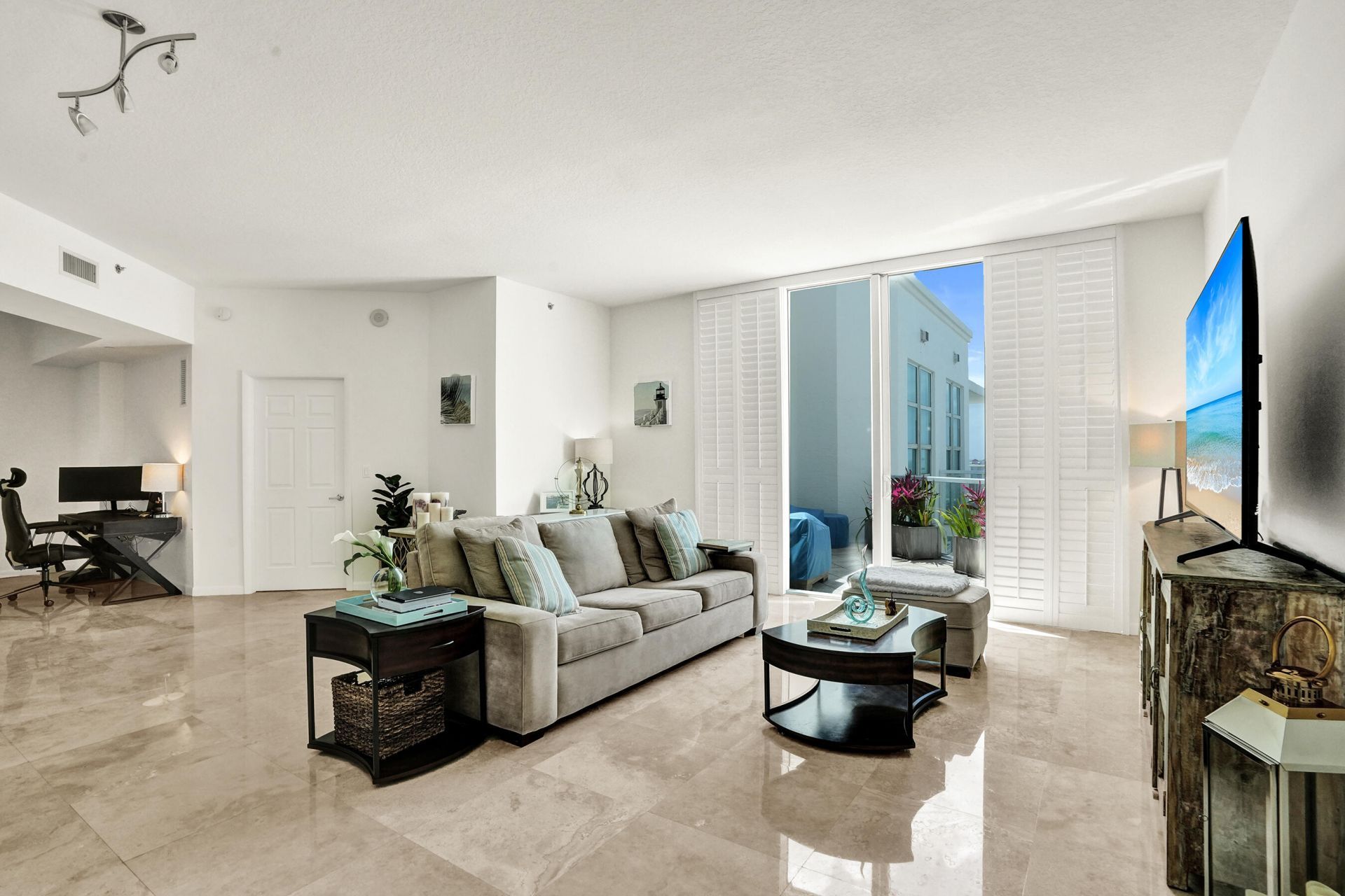 1819 SE 17th Street, Unit 1601, Fort Lauderdale, FL 33316 Photo