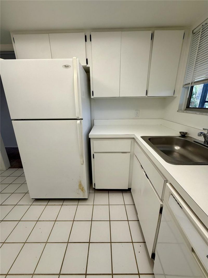 731 Manatee Avenue, Unit 731, Holmes Beach, FL 34217 Photo