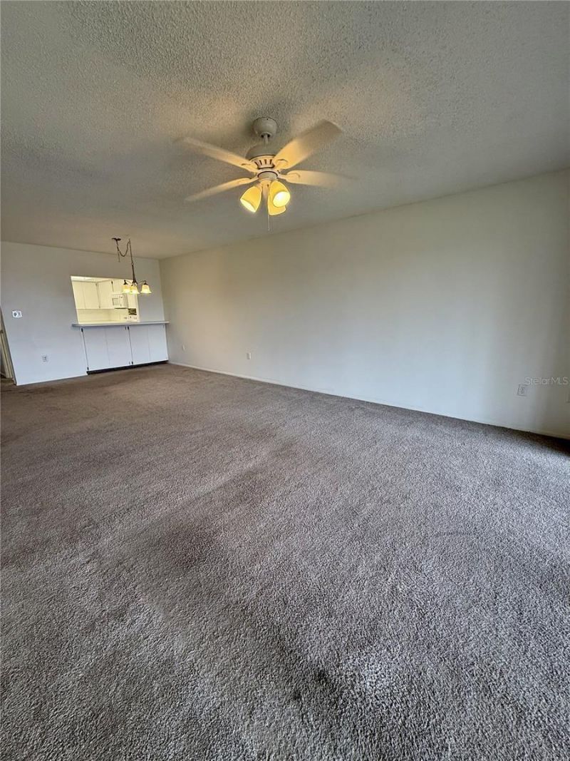 731 Manatee Avenue, Unit 731, Holmes Beach, FL 34217 Photo