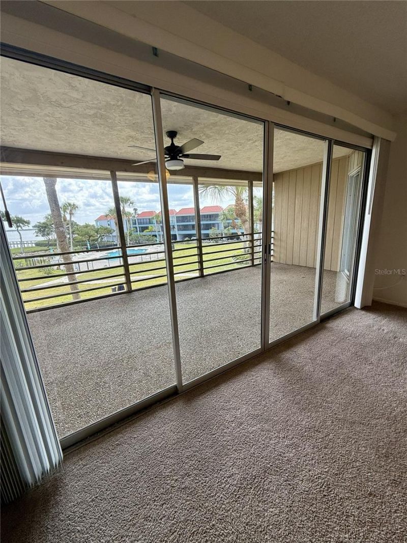 731 Manatee Avenue, Unit 731, Holmes Beach, FL 34217 Photo
