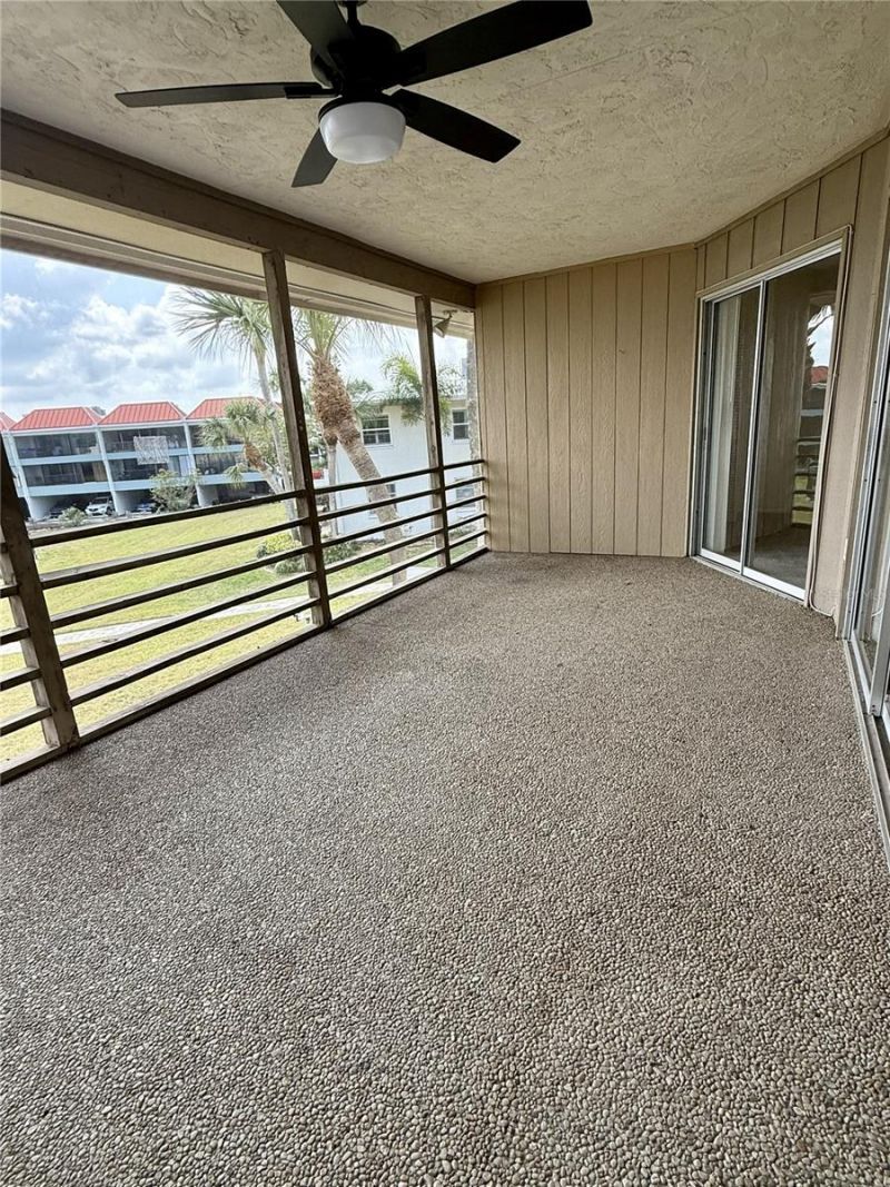 731 Manatee Avenue, Unit 731, Holmes Beach, FL 34217 Photo
