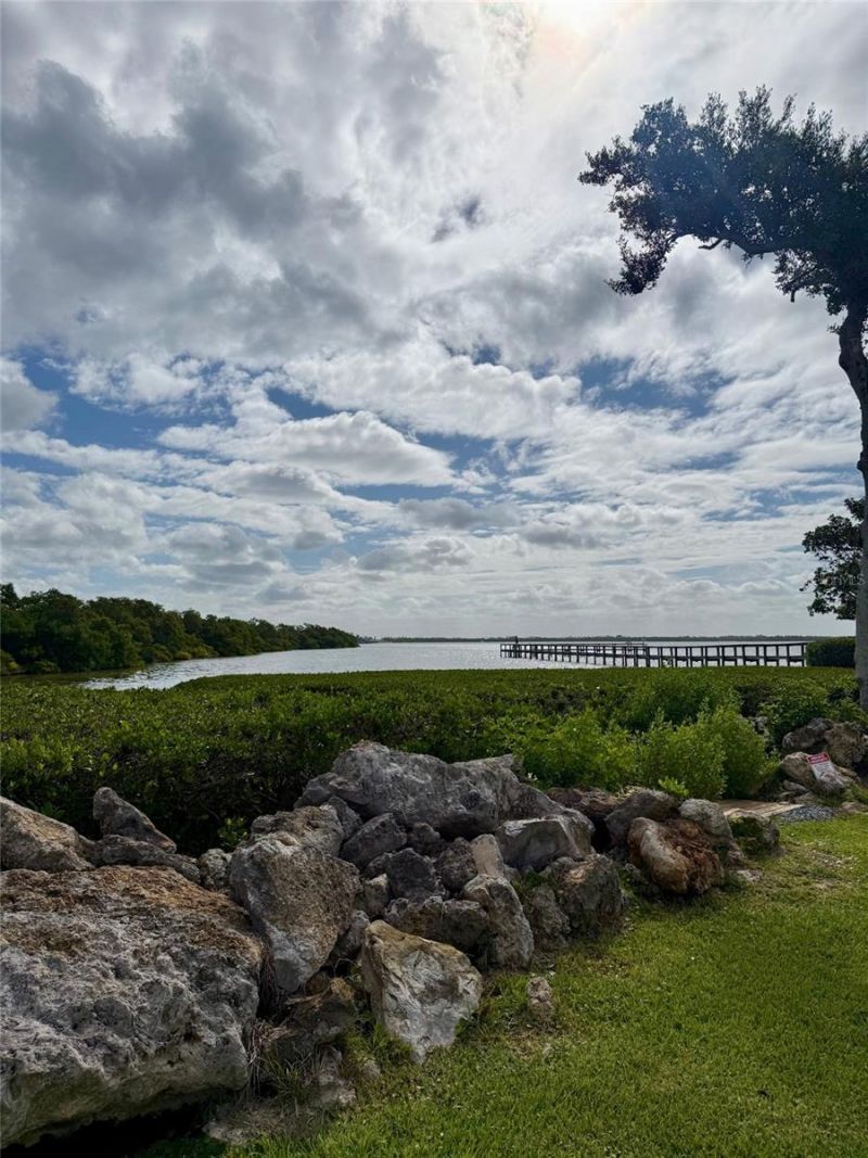 731 Manatee Avenue, Unit 731, Holmes Beach, FL 34217 Photo