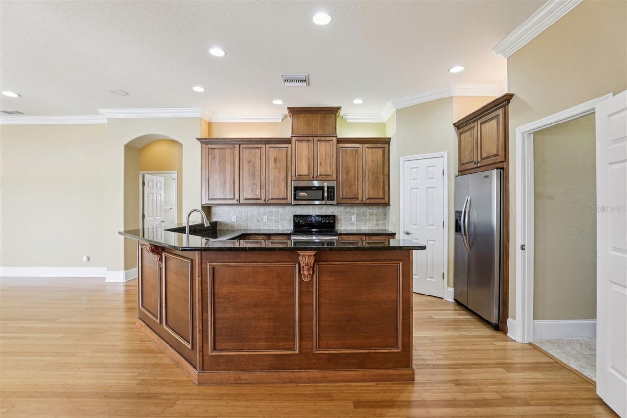 5561 Pebble Beach Drive, Lakeland, FL 33812 Photo