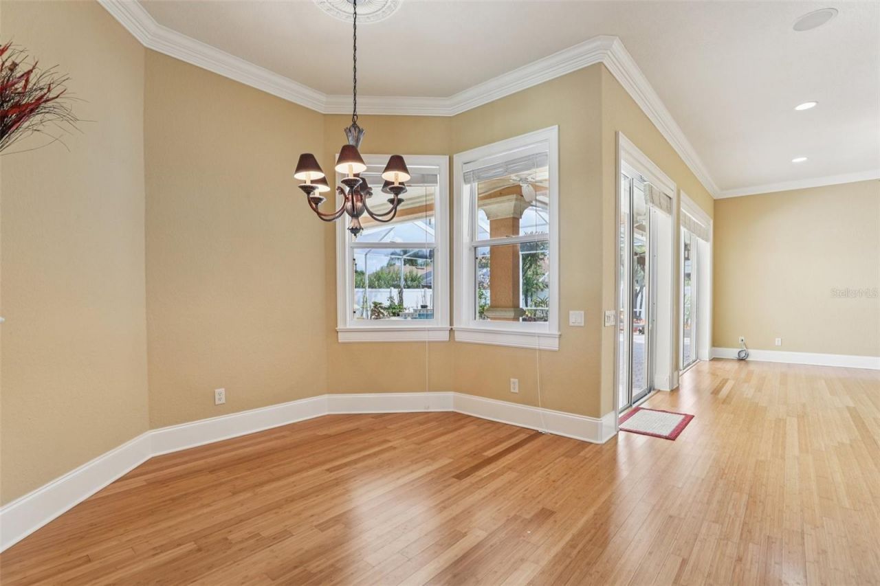 5561 Pebble Beach Drive, Lakeland, FL 33812 Photo