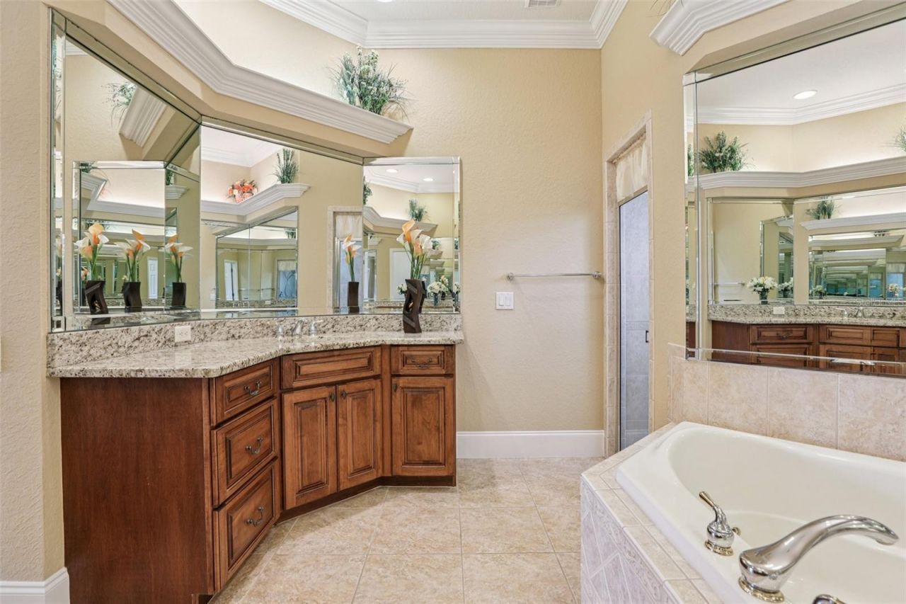5561 Pebble Beach Drive, Lakeland, FL 33812 Photo