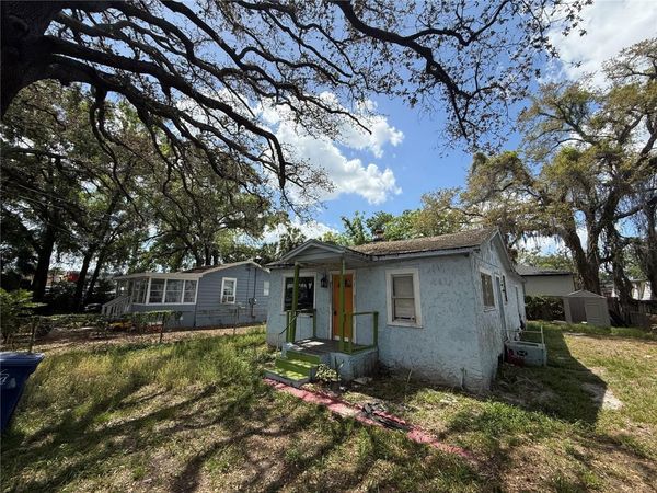 9212 N BROOKS STREET , TAMPA, FL 33612